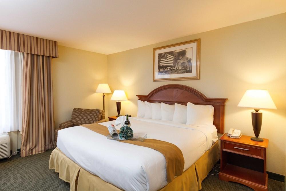 Hotel Westport Kansas City, Tapestry Collection By Hilton Buitenkant foto